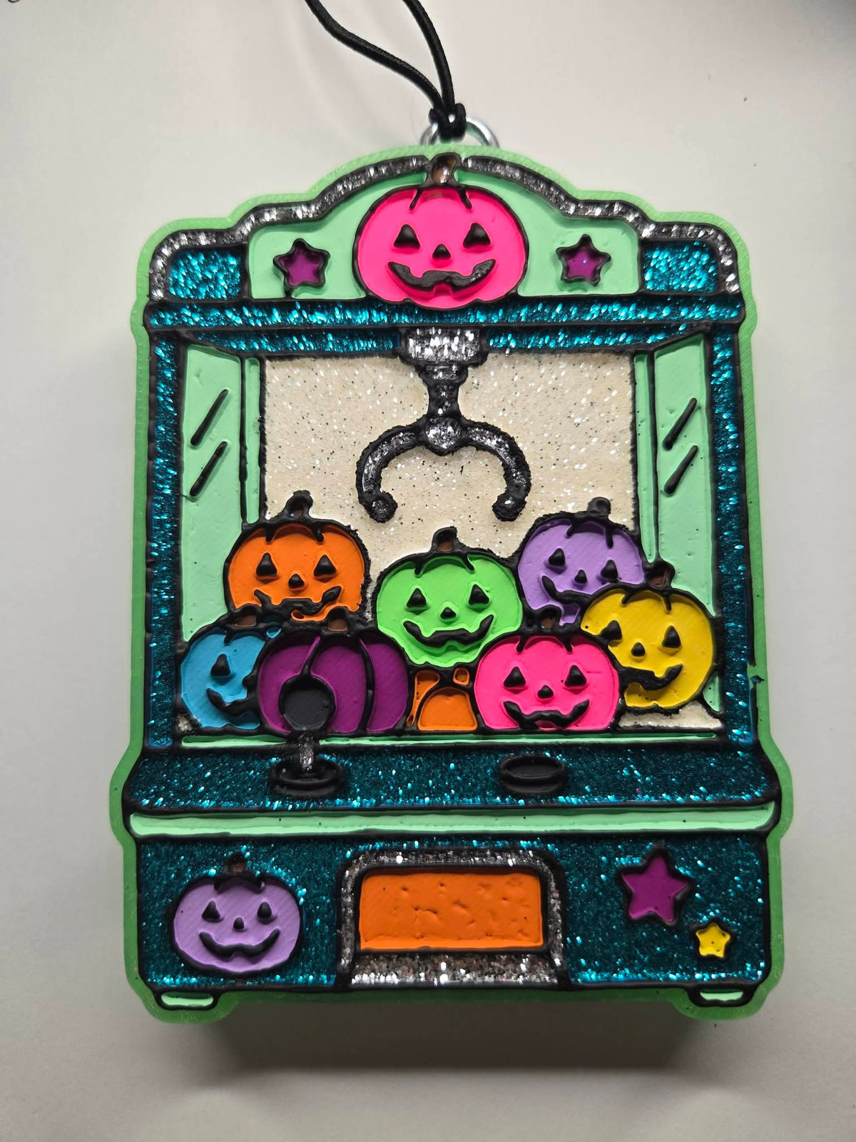Pumpkin claw machine